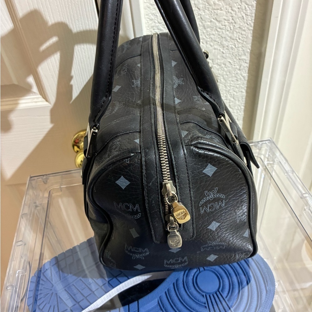 MCM Black and Gray Leather Satchel - Picture 3 of 5
